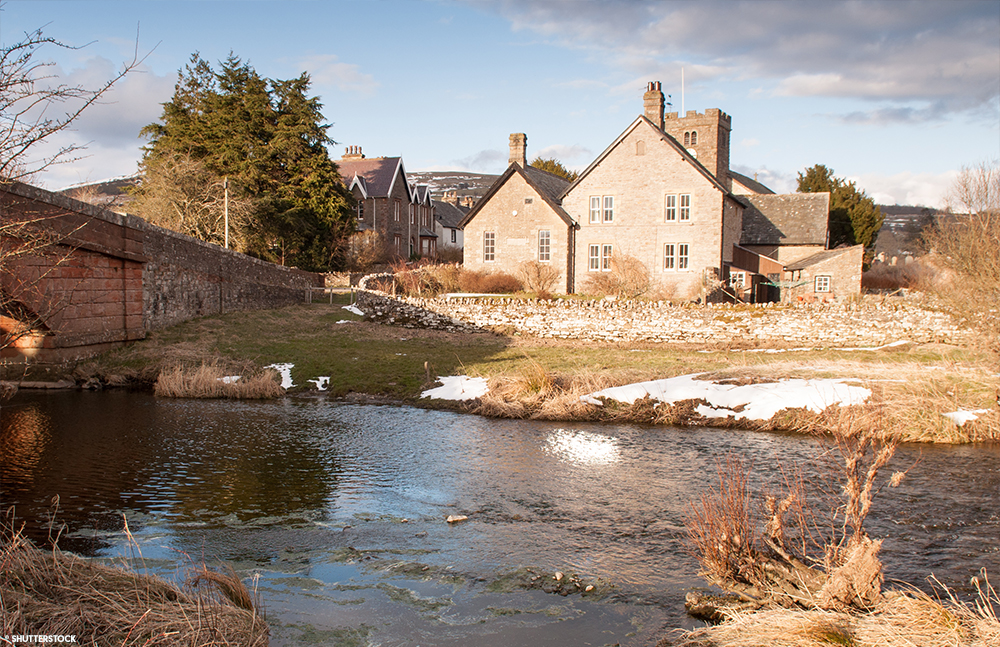 Downtown Abbey Bampton