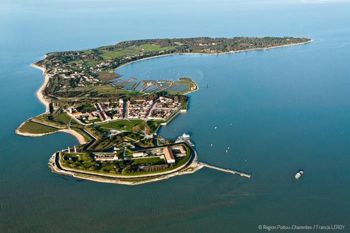 Poitou Iles Aix